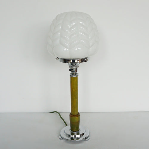 Art Deco Marbled Green Bakelite Stem with Chromed metal and white glass shade - Jeroen Markies Art Deco