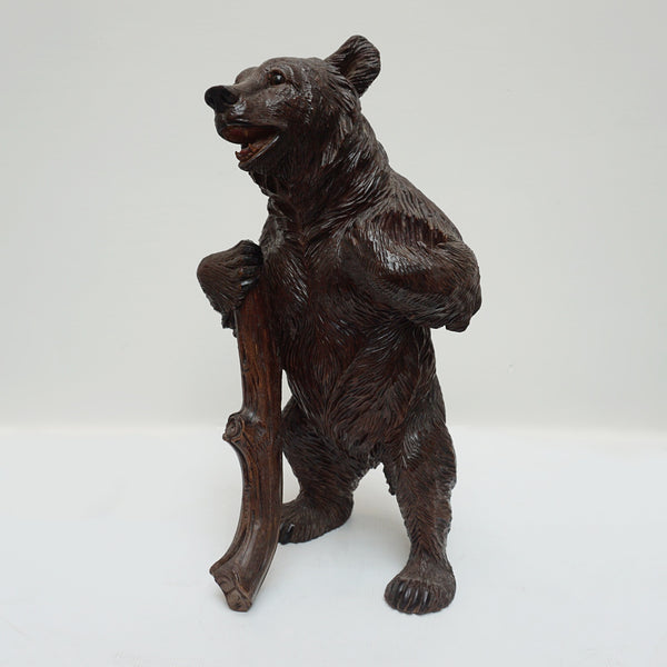 A Black Forest carved bear - Jeroen Markies Art Deco
