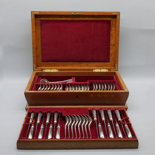 Holland, Aldwinckle & Slater London 1905 Silver Eight Person Cutlery Canteen - Jeroen Markies Art Deco