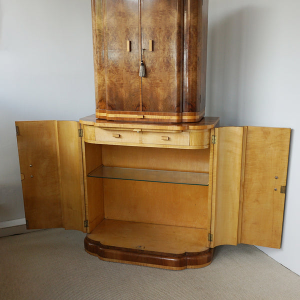 Vintage Art Deco Burr Walnut Veneered Cocktail Cabinet - Drinks Cabinet - Dry Bars - Jeroen Markies Art Deco 