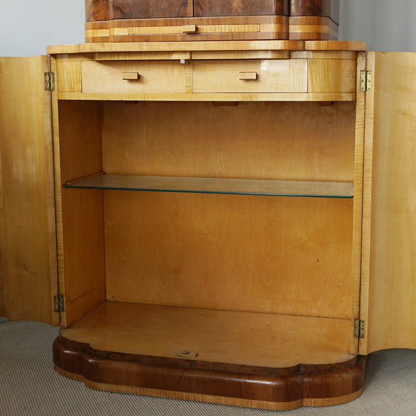 Vintage Art Deco Burr Walnut Veneered Cocktail Cabinet - Drinks Cabinet - Dry Bars - Jeroen Markies Art Deco 