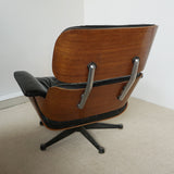 Original Late 1950's/Early 1960's Herman Miller Eames Chairs for Hille with Original Ottoman - Jeroen Markies Art Deco