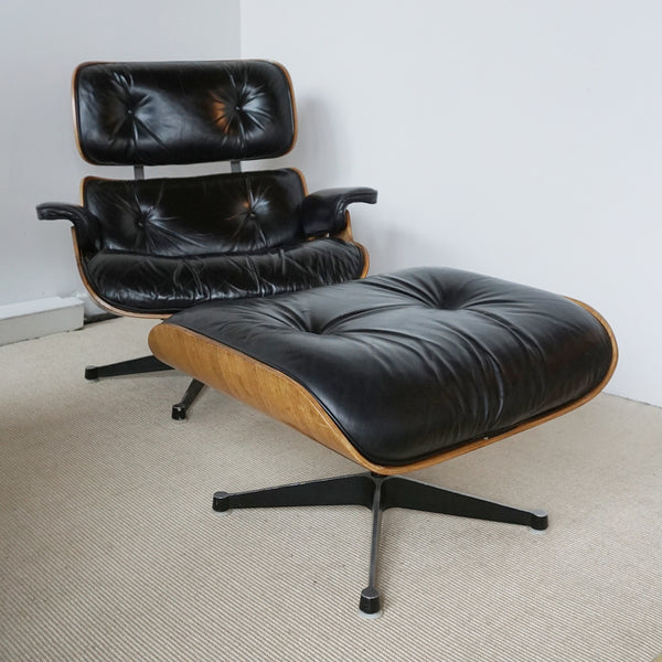 Original Late 1950's/Early 1960's Herman Miller Eames Chairs for Hille with Original Ottoman - Jeroen Markies Art Deco