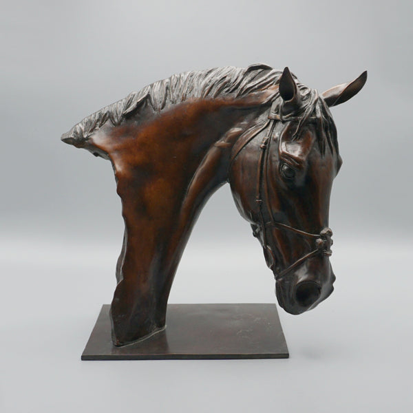 'Frankel' Beautiful study of the Retired Champion Thoroughbred Racehorse by Gill Parker in Naturalistic Bronze - Jeroen Markies Art Deco