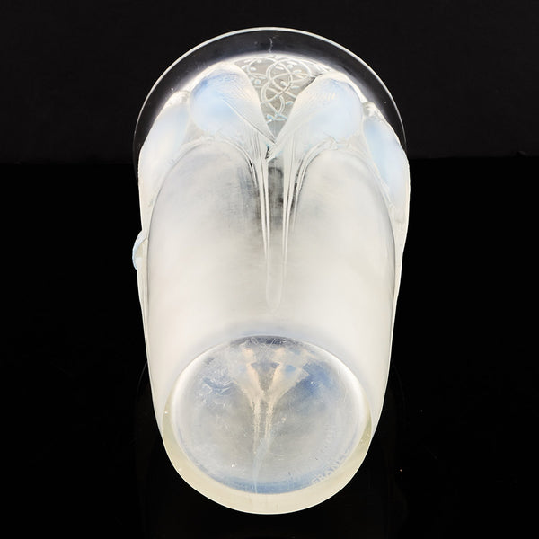 Ceylan an Opalescent Glass Vase by Rene Lalique - Jeroen Markies Art Deco