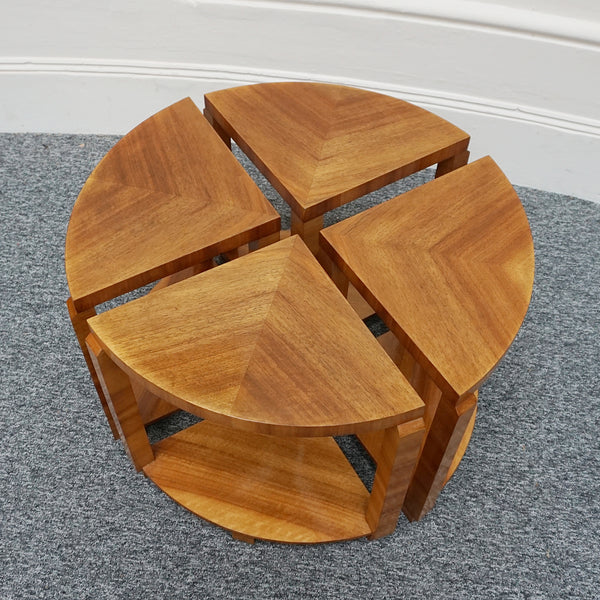 An Art Deco Figured Walnut Nest of Tables, 1930s Side Table, coffee table with four separate tables - Jeroen Markies Art Deco