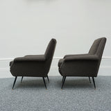 A pair of Mid-Century angular armchairs, grey bouclé - Jeroen Markies Art Deco
