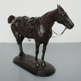 'Tired Hunter' John Willis Good Original Sculpture - Jeroen Markies Art Deco