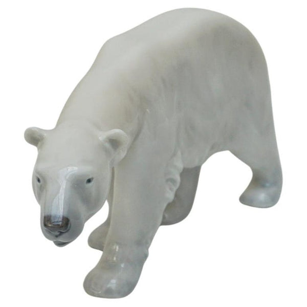 Walking Polar Bear - Jeroen Markies Art Deco