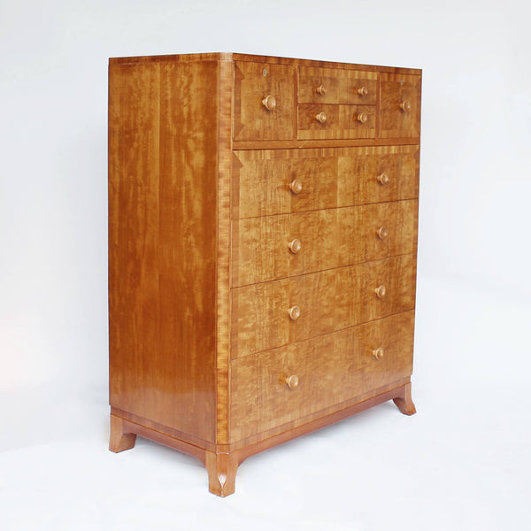 Art Deco chest of drawers attributed to Heal's of London at Jeroen Markies 