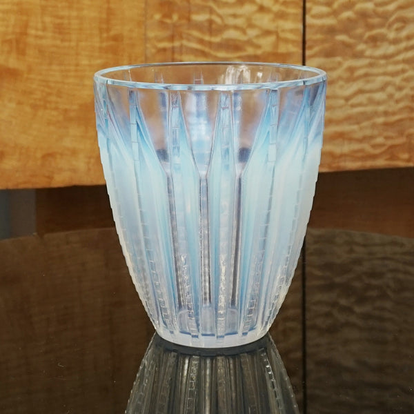 Chamonix, an Art Deco Opalescent Glass Vase by Rene Lalique - Jeroen Markies Art Deco