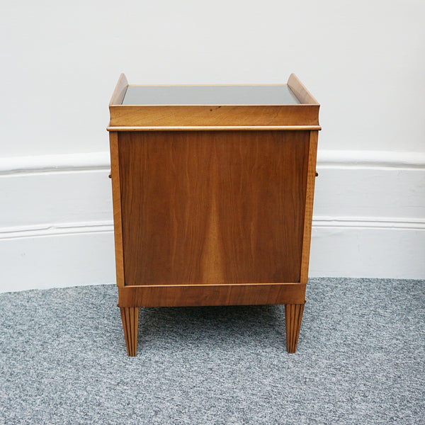 Pair of Bedside Tables. Walnut veneer with black glass - Jeroen Markies Art Deco