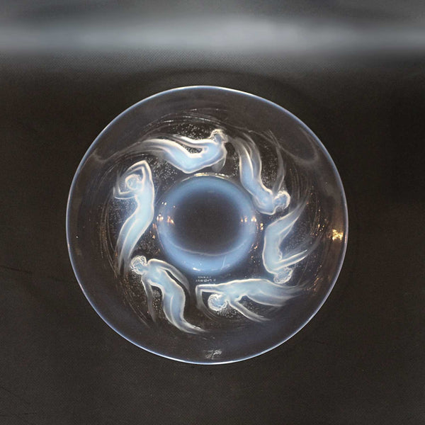 Rene Lalique Ondines Art Deco glass plate circa 1925 decorated with sea nymphs