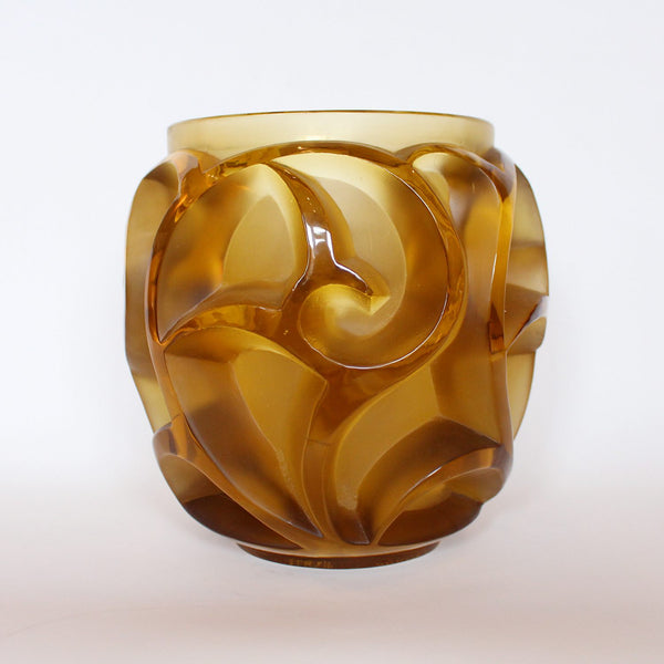 Rene Lalique Art Deco Tourbillons vase in amber glass at Jeroen Markies