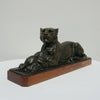 VIntage Art Deco Bronze Sculpture of a Lioness with two cubs - Jeroen Markies Art Deco