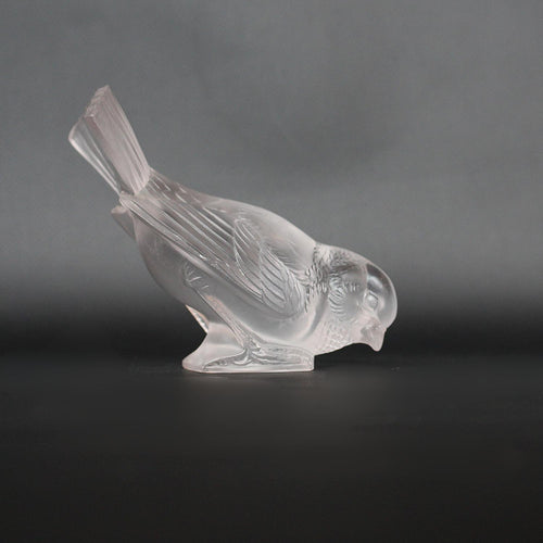 Art Deco Lalique Moineau Hardi sparrow paperweight at Jeroen Markies