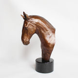 Stephen Winterburn sculpture of a Cobb Horse head at Jeroen Markies 