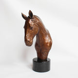 Stephen Winterburn sculpture of a Cobb Horse head at Jeroen Markies 